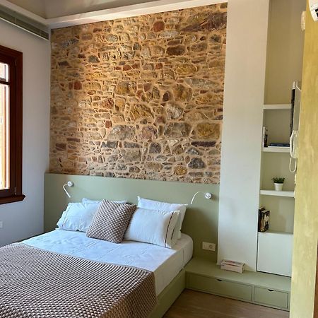 Elia Studio Chios Town Bagian luar foto